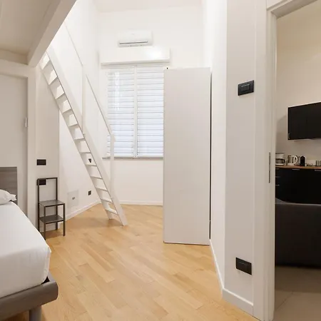 Апартаменты Cozy Corner With Balcony And Private Garage!